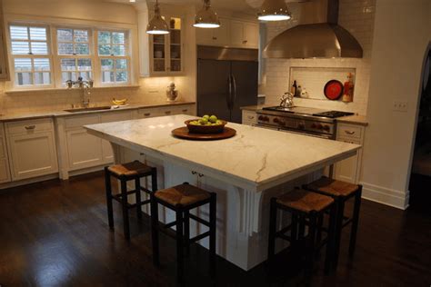 How To Get An Ideal Kitchen Island Overhang