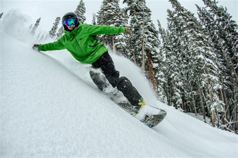 Learn How To Snowboard In Deep Powder Mountain Weekly News