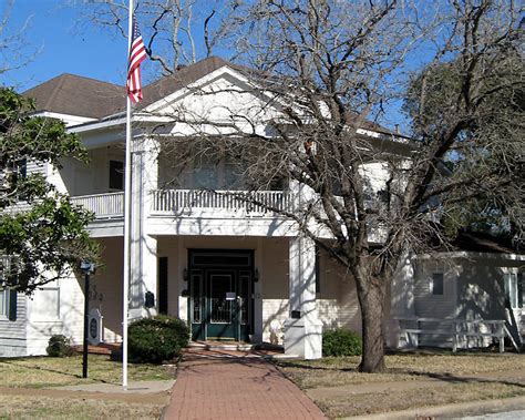 Yoakum Tx Heritage Museum Photo Picture Image Texas At City