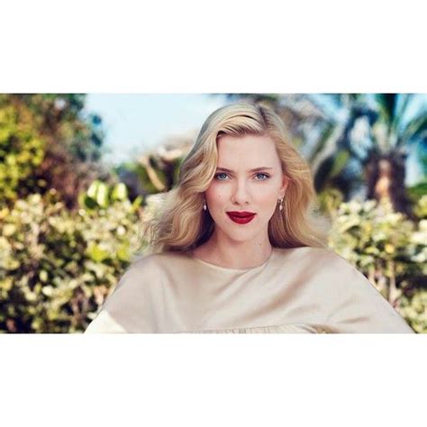 Scarlett Johansson Cute Eyes Front Pose At Craig Mcdean Photoshoot