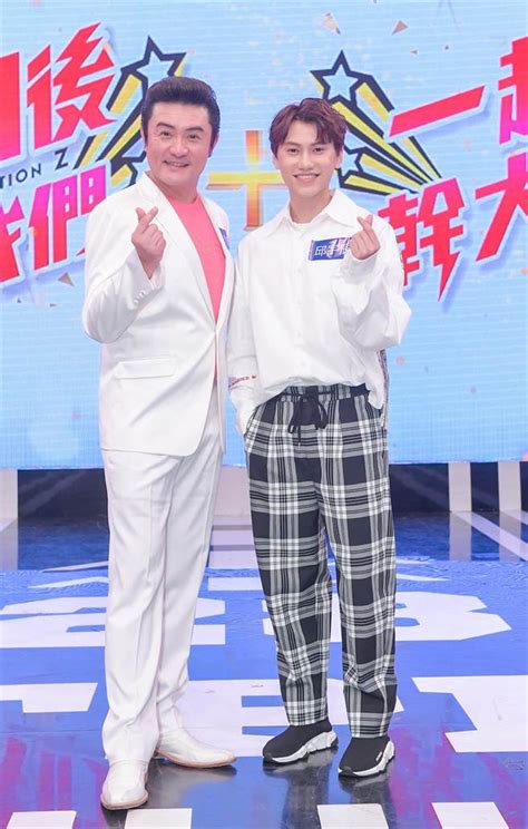 李紫嫣 2003年12月18日 （ 17歲） 射手座: 李㼈被女粉示愛「為你做什麼都可以」 曝「不沾腥」斬桃花哲學 - 娛樂 - 中時