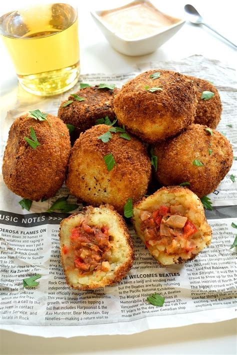 Served with sausages and mashed potatoes. 319 best images about Pattice / Cutlets / Kebabs /Tikkis....... on Pinterest | Stuffed potatoes ...