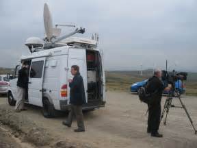 Bbc Outside Broadcast Unit © Paul Anderson Cc By Sa20 Geograph