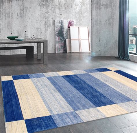 Canvello Modern Blue Hand Loomed Silk And Wool Charcoal Area Rug 4 X 6