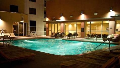 Indoor Out Door Pool Picture Of Platinum Hotel And Spa Las Vegas Tripadvisor