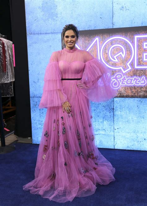 Galilea Montijo Presume Su Elegante Cocina Moda Africana Vestido