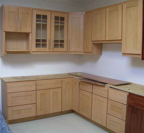Now you can build your own cabinets only using plywoods. Tips for Finding the Cheap Kitchen Cabinets - TheyDesign ...