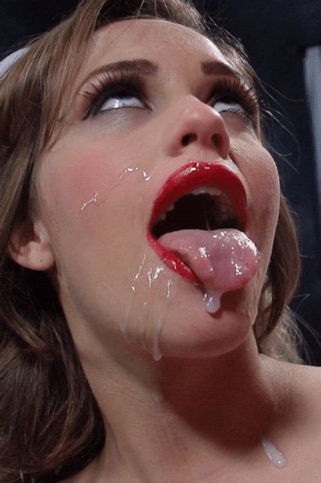 Sexy Lips Blowjob Gif Sexiezpix Web Porn