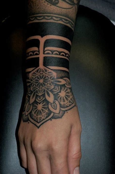 Tribal tattoos work well with tribal designs, as do large tribal tattoos on various places on the body. 50+ Amazing Tribal Tattoo Designs That You Will Love ...