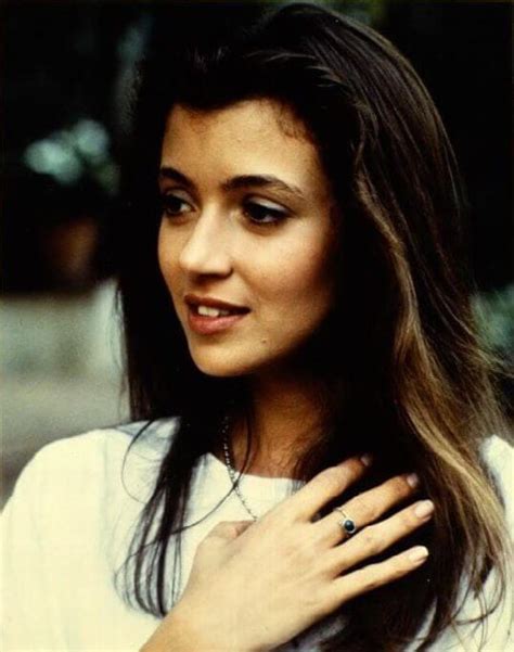 Mia Sara In Ferris Buellers Day Off 1986 Roldschoolcool
