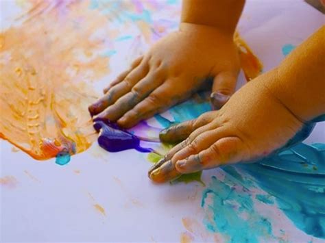 Día mundial del arte ideas para pintar con niños en casa Madres Hoy