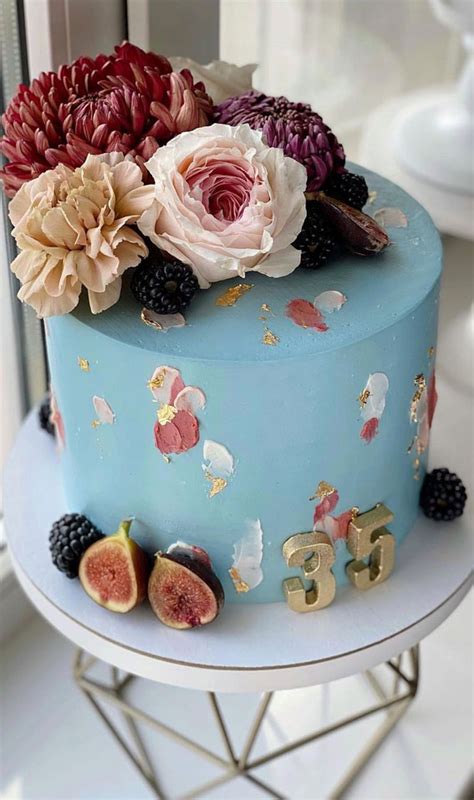 54 Jaw-Droppingly Beautiful Birthday Cake : Blue cake with fresh flowers