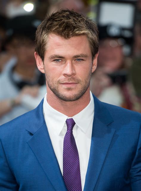 The official facebook page for chris hemsworth news! Chris Hemsworth Talks Trading In His Thor Costume for In ...