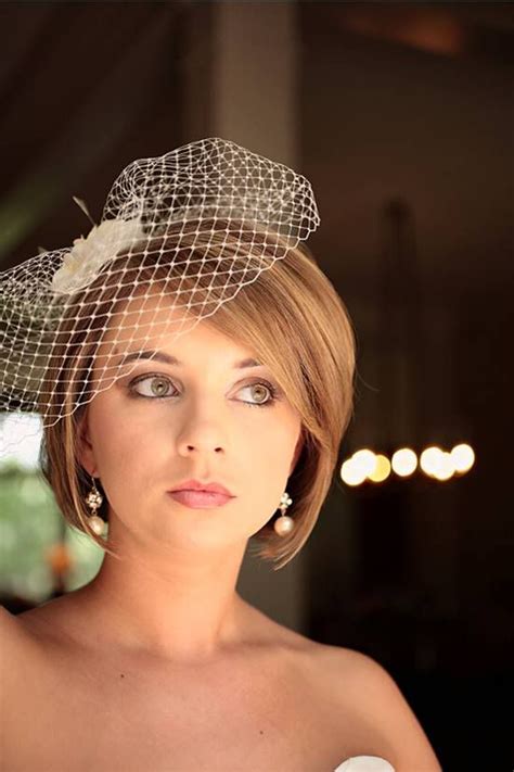 22 How To Dress Up A Bob Hairstyle For A Wedding Hairstyle Catalog