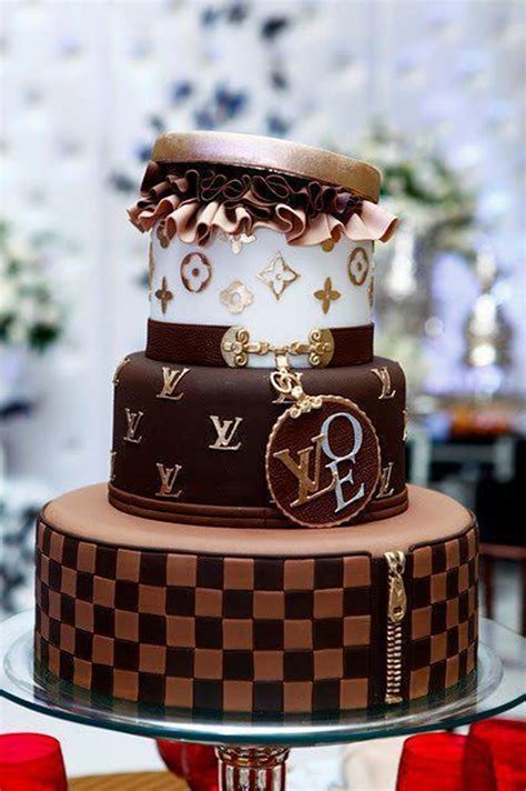 Generally, the birthday party of guys are a bit rowdy. BAB Cake Design - Gâteau Mariage Pays Basque - Instant Mariage