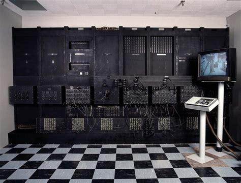 Qual Foi A Primeira Tecnologia Do Mundo