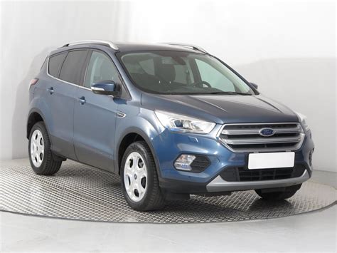 Ford Kuga Ecoboost Kw Suv Benzin Suv Benzin