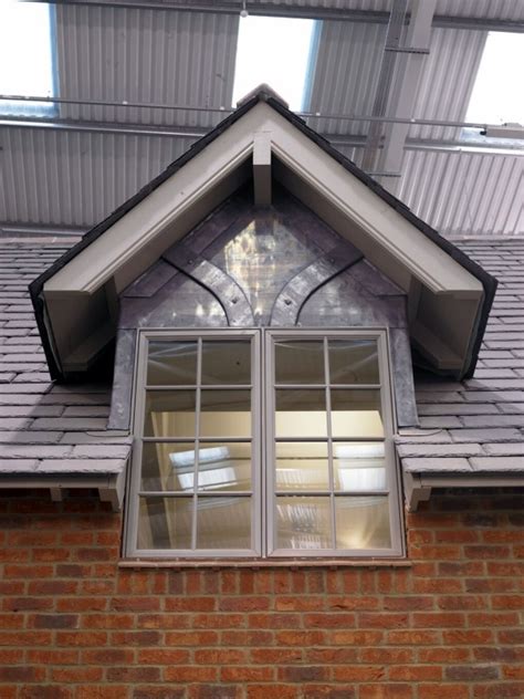 To build a roof that rests on knee walls, temporarily set the ceiling height of all rooms on the top floor to the desired knee. 25 best images about Dormer on Pinterest | Vaulted ...