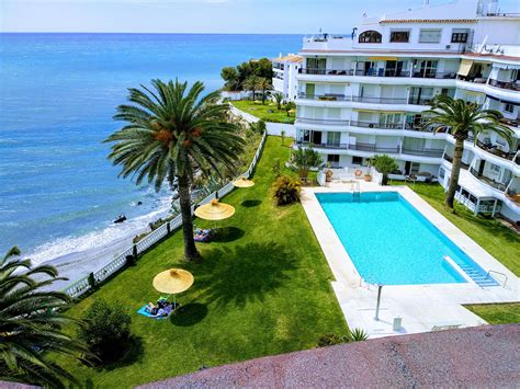 Apartment in the center of Nerja with pool & Wifi - Apartments for Rent
