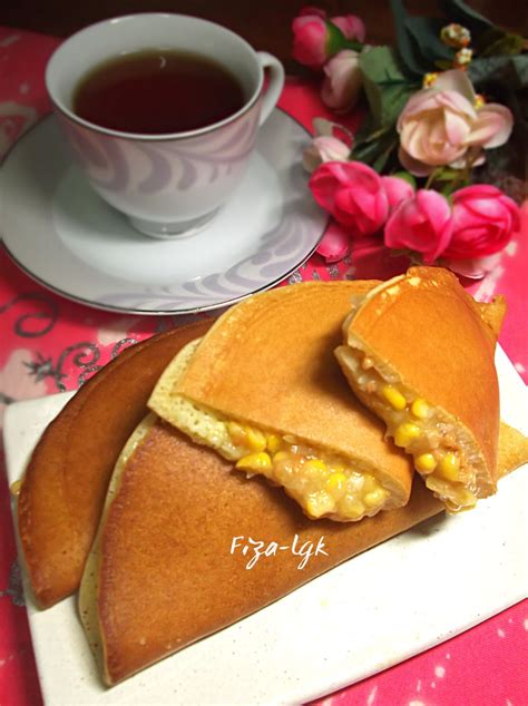 Kalau ada yang masih terfikir nak buat kuih apa untuk hari raya nanti. APAM BALIK | Fiza's Cooking