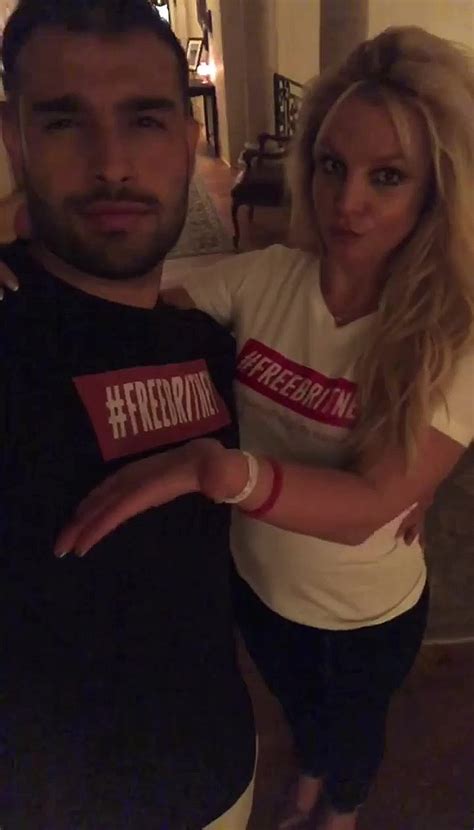 Britney Spears Wears Freebritney T Shirt Ahead Of Court Hearing Big