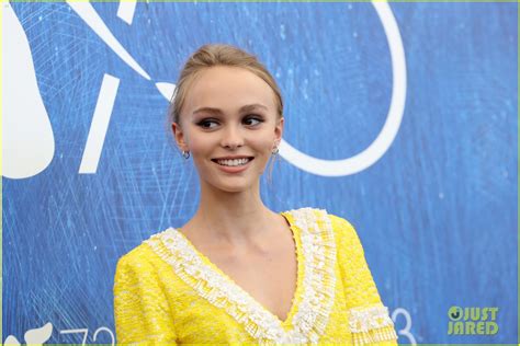 Lily Rose Depp Wows At Planetarium Premiere In Venice Photo 3752626