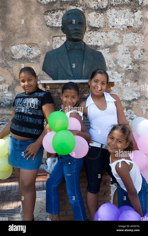 Young Dominican Girls Colonial Zone Santo Domingo Dominican Stock