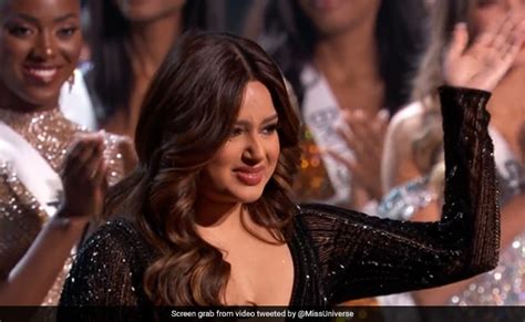 Harnaaz Sandhu Becomes Emotional As She Takes Her Final Walk As Miss Universe 247 News Around