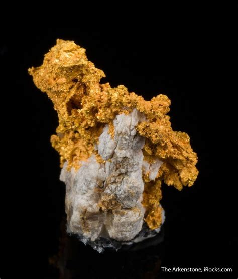 Gold On Quartz Mau 13 Sunshine 8 Claim Usa Mineral Specimen