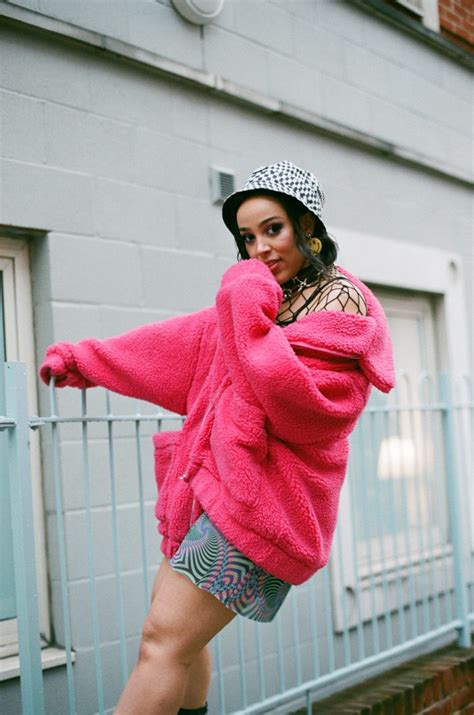 Amala ratna zandile dlamini (born october 21, 1995), known professionally as doja cat, is an american singer, rapper, songwriter, and record producer. Doja Cat is ten steps ahead of your favourite rapper ...