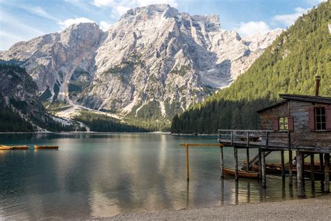 A Complete Guide To Lake Braies Italy Dolomites Gt