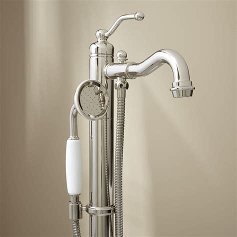 Bathtub faucet and shower faucet handles. Tub Faucet Connection Types