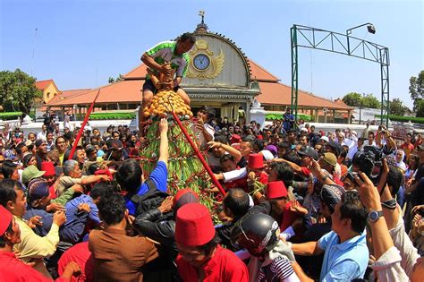 Enam Tradisi Unik Lebaran Di Indonesia Apa Saja Arus Baik