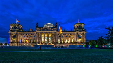 Wallpaper Berlin Germany Town Square Bundestag Reichstag 2560x1440