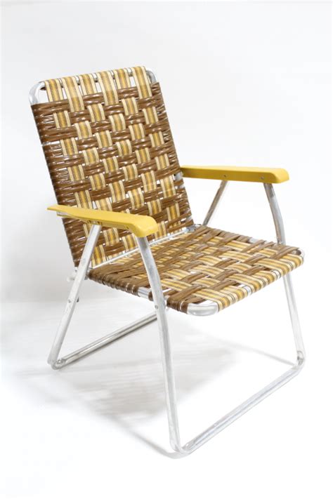 Fundango lightweight folding directors chair portable camping chairs padded full back aluminum frame lawn chair with armrest side table and handle for outdoor sports picnic (black). chair folding vintage outdoor lawn yellow gold plastic ...