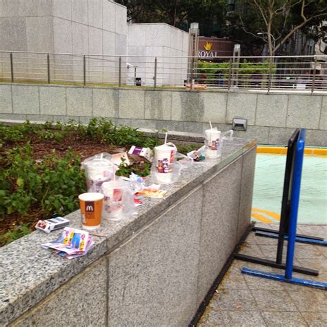Singapore Chinatown Litter Race