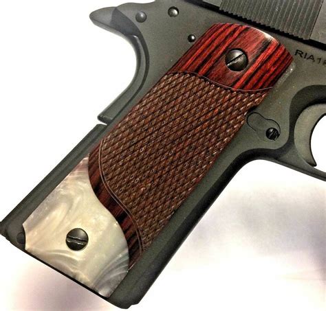 1911 Full Size Checkered Rosewood Grips With Pearl Accent — Woodworld