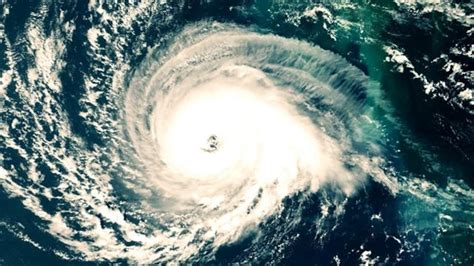 How To Build A Category 5 Hurricane Like Irma