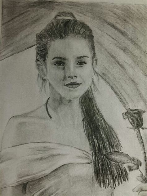La photographie noir et blanc est très stylée et très chique. La belle et la bête, Emma watson, draw, dessin réaliste ...