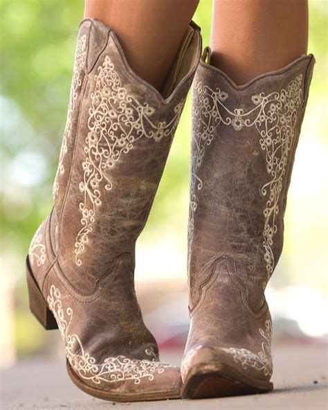 Buy Womens Cowgirl Boots On Sale In Stock