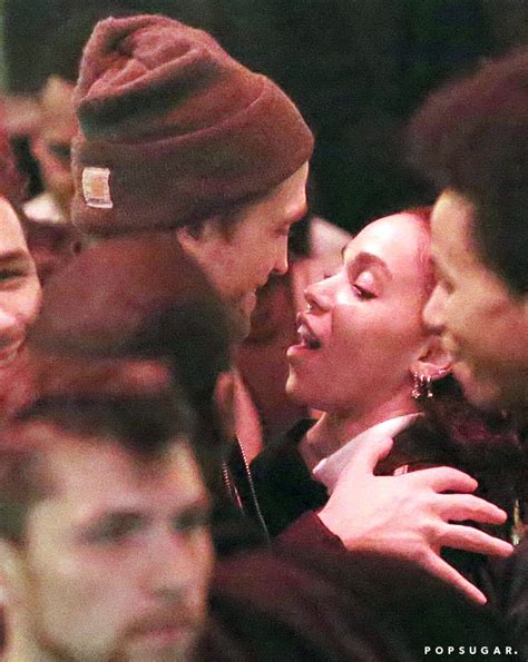 Robert Pattinson And Fka Twigs Kissing In La Popsugar Celebrity Photo 24