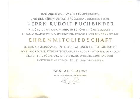 1992 Ernennung Zum Ehrenmitglied Der Wiener Symphoniker — Rudolf Buchbinder