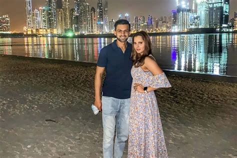 Beach Please Sania Mirza Glows In Picture With Hubby Shoaib Malik In
