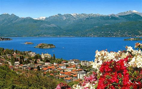 Panorami e rocca di angera, albe, tramonti, paesi come arona, meina, lesa, stresa Stresa e le Isole Borromee: le perle del Lago Maggiore