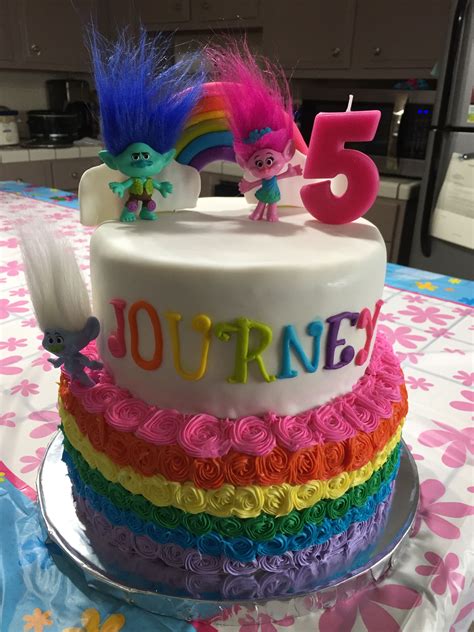 Journey's 5th Birthday cake - Trolls | Trolls birthday party cake, Trolls birthday, Trolls ...
