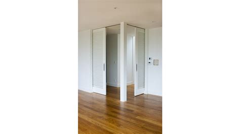 ASSA ABLOY Introduces The Henderson Soltaire Low Headroom Door System