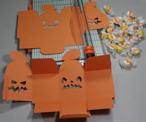 Cricut Halloween Treat Boxes Using 12×24 Mat Joys Life