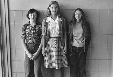 10 Nostalgic Portraits Of 1970s Rebel Youth Captured By High School