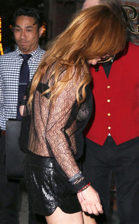 Lindsay Lohan Manages To Flash Side Boob Even While Wearing A Bra—see The Pic E News Uk