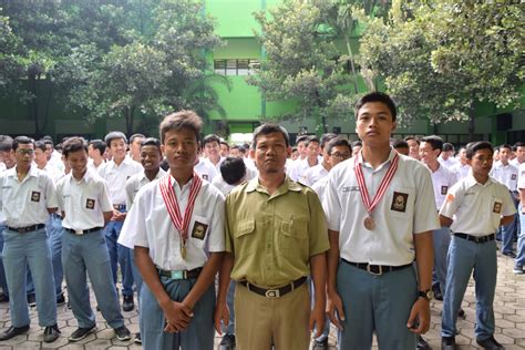 Sma Mta Surakarta Meraih Juara Emas Perak Dan Perunggu Popda Jateng 2016 Sma Mta Surakarta